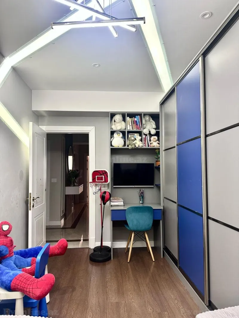 Satılır 4 otaqlı Mənzil Yeni tikili 155 m² Xətai r. - şəkil 6