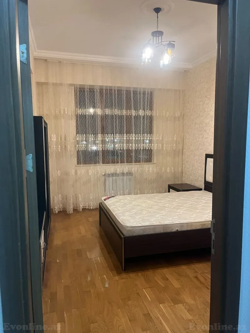 Kirayə verilir 2 otaqlı Mənzil Yeni tikili 70 m² Səbail r. - şəkil 5