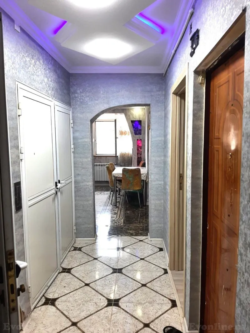 Satılır 2 otaqlı Mənzil Köhnə tikili 60 m² Əhmədli m. - şəkil 14