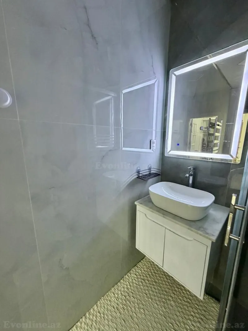 Kirayə verilir 2 otaqlı Mənzil Yeni tikili 80 m² Gənclik m. - şəkil 13