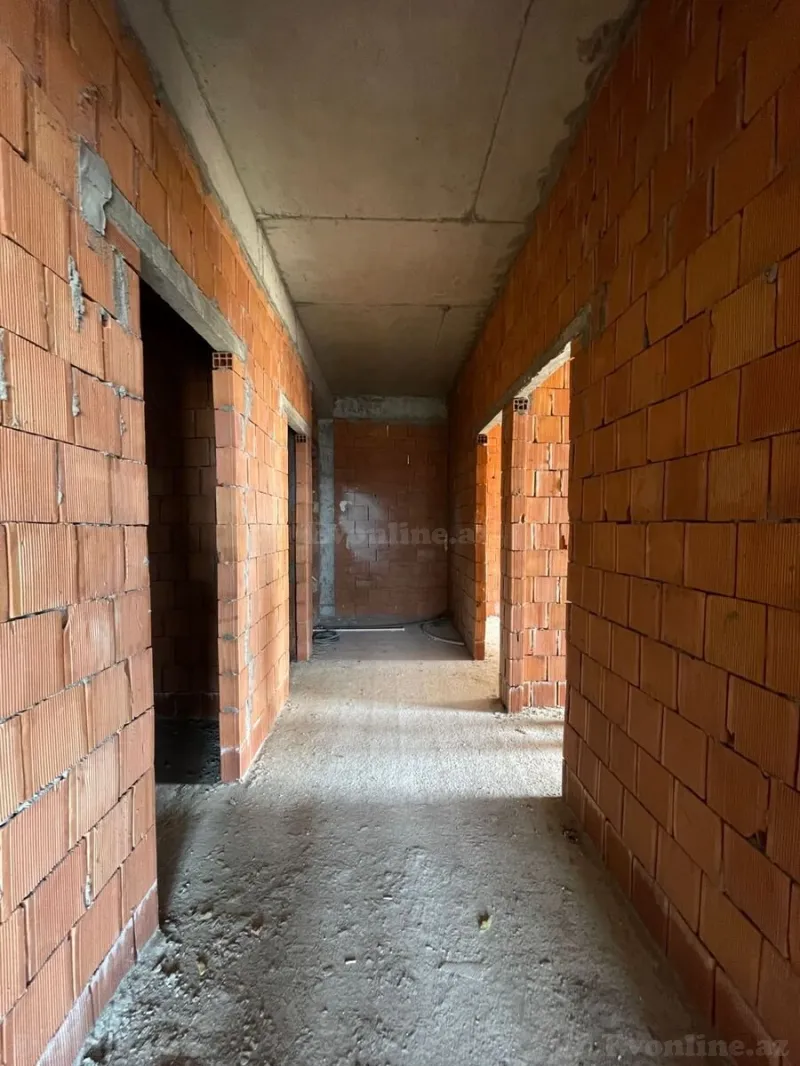 Satılır 3 otaqlı Mənzil Yeni tikili 113 m² 28 May m. - şəkil 2
