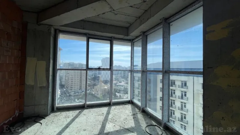 Satılır 3 otaqlı Mənzil Yeni tikili 113 m² 28 May m. - şəkil 9