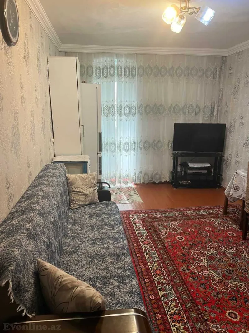 Satılır 2 otaqlı Mənzil Köhnə tikili 70 m² 8-ci mikrorayon - şəkil 4