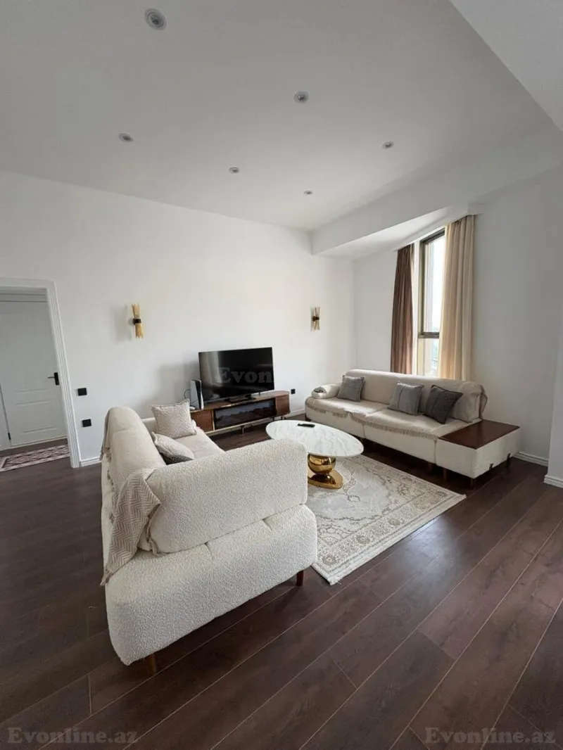 Kirayə verilir 2 otaqlı Mənzil Yeni tikili 75 m² Xətai r. - şəkil 6