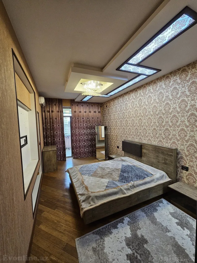 Satılır 4 otaqlı Mənzil Yeni tikili 210 m² Elmlər Akademiyası m. - şəkil 4