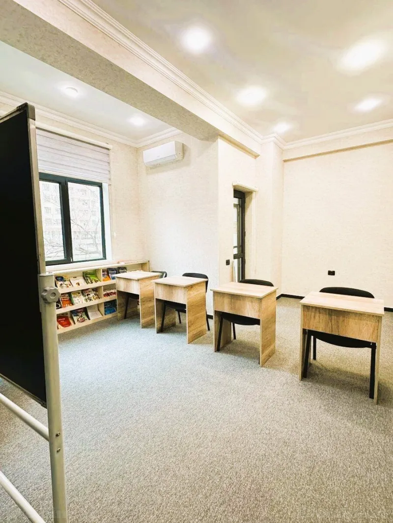 4 otaqlı Ofis 110 m² Nəsimi r. Kirayə verilir