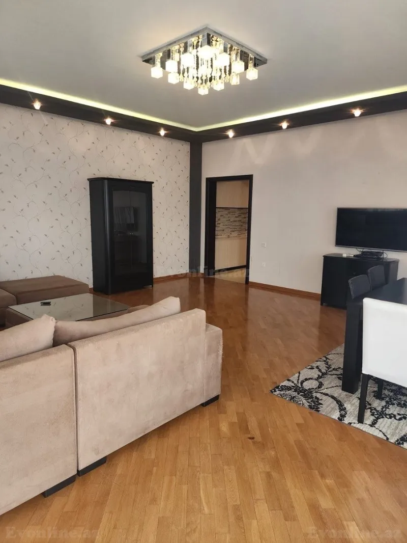 Kirayə verilir 3 otaqlı Mənzil Yeni tikili 150 m² Nizami m. - şəkil 2