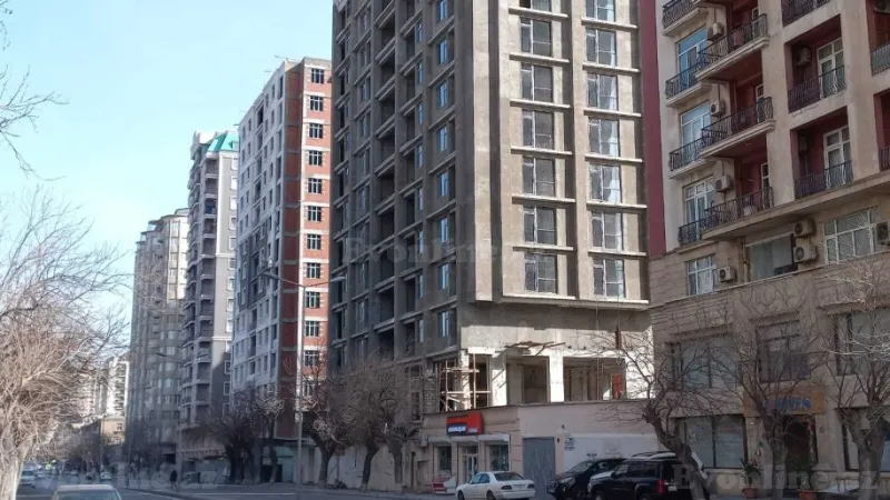 Satılır 4 otaqlı Mənzil Yeni tikili 160 m² Gənclik m.