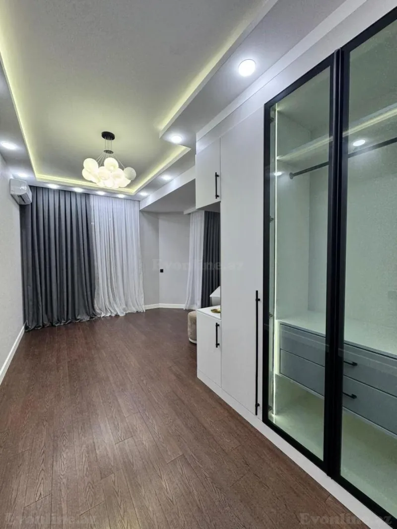 Satılır 3 otaqlı Mənzil Yeni tikili 155 m² 28 May m. - şəkil 5
