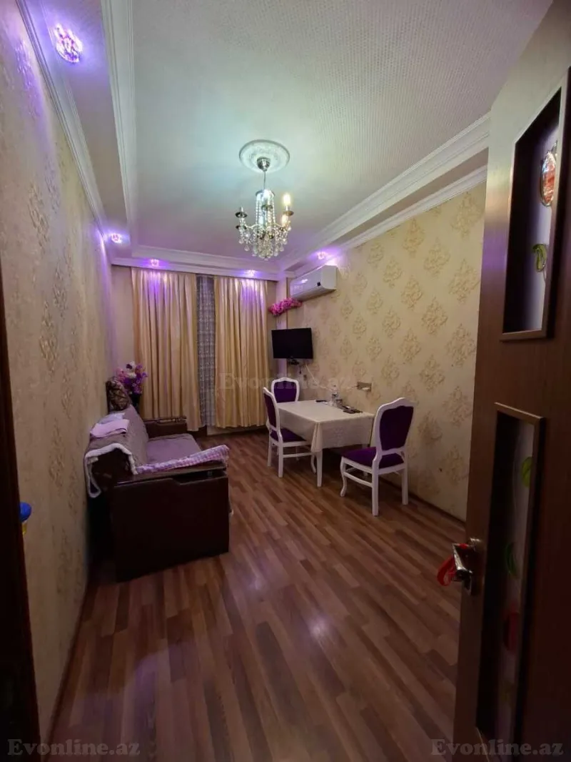 Bakı, Abşeron r., Masazırda 2 otaqlı mənzil satılır