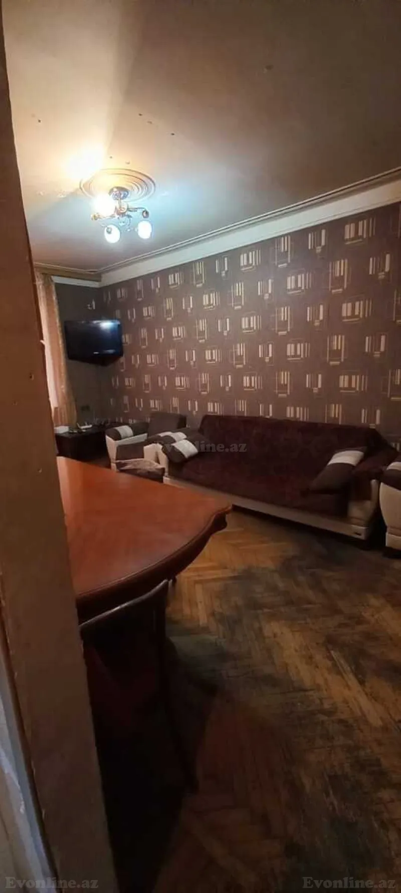 Bakı, Nəsimi r., Memar Əcəmi m., 3-cü mikrorayonda 2 otaqlı mənzil kirayə verilir