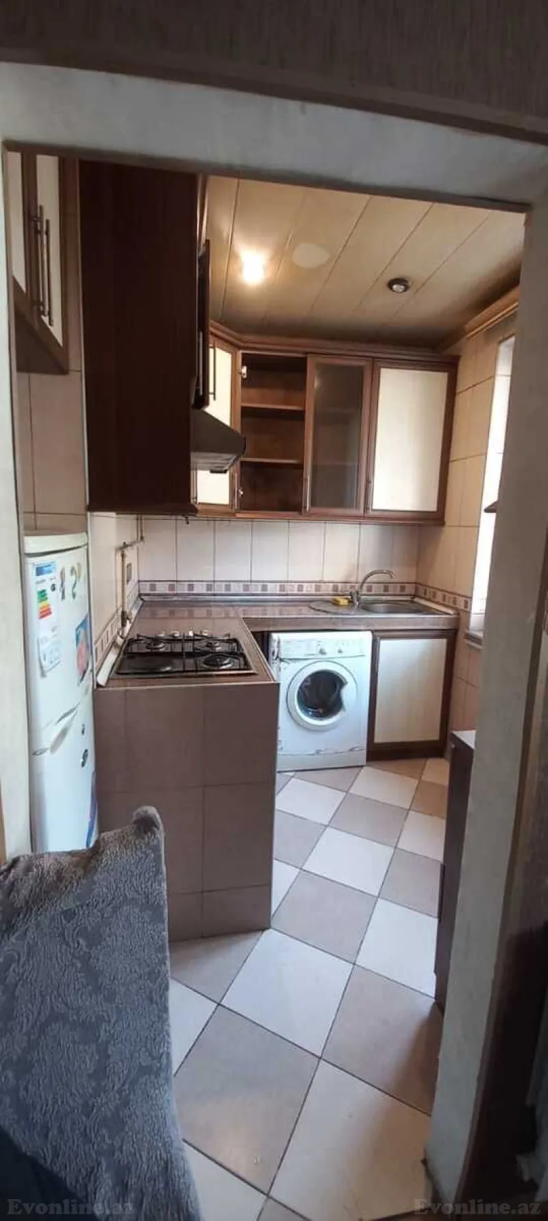 Kirayə verilir 2 otaqlı Mənzil Köhnə tikili 55 m² 3-cü mikrorayon - şəkil 5