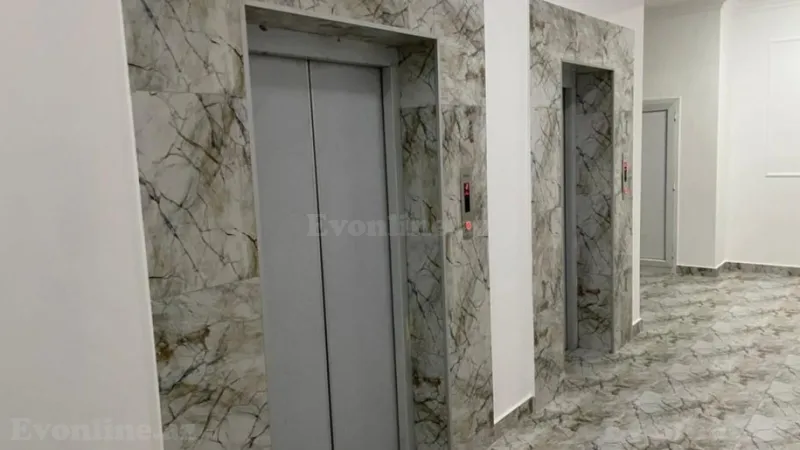 Kirayə verilir 4 otaqlı Mənzil Yeni tikili 140 m² Xətai m. - şəkil 13