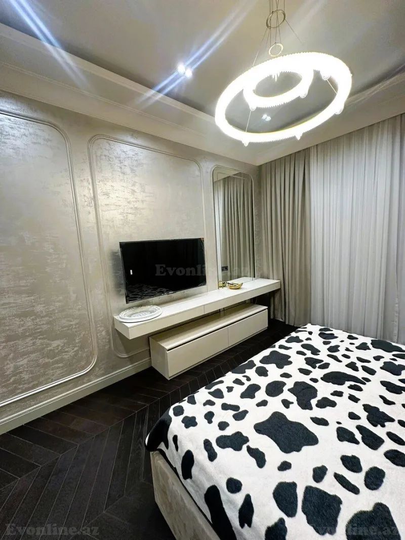 Kirayə verilir 3 otaqlı Mənzil Yeni tikili 180 m² Nəsimi r. - şəkil 8