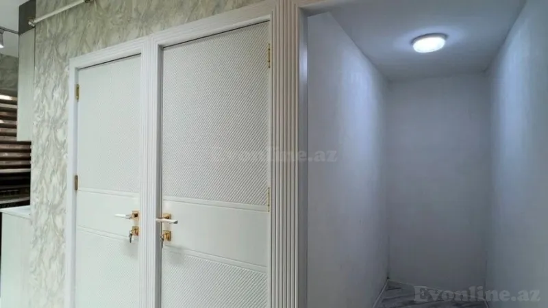 Satılır 2 otaqlı Mənzil Köhnə tikili 55 m² 9-cu mikrorayon - şəkil 7