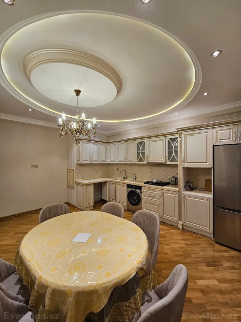 Satılır 3 otaqlı Mənzil Yeni tikili 137 m² Xətai m. - şəkil 14