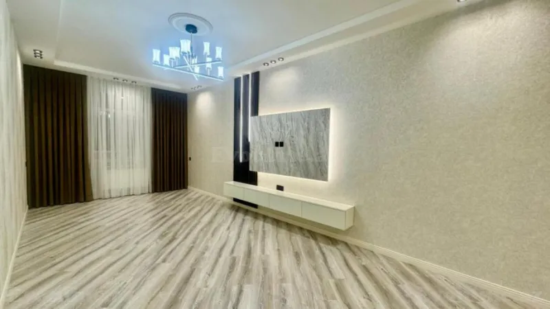 Satılır 3 otaqlı Mənzil Yeni tikili 106 m² Həzi Aslanov m. - şəkil 2