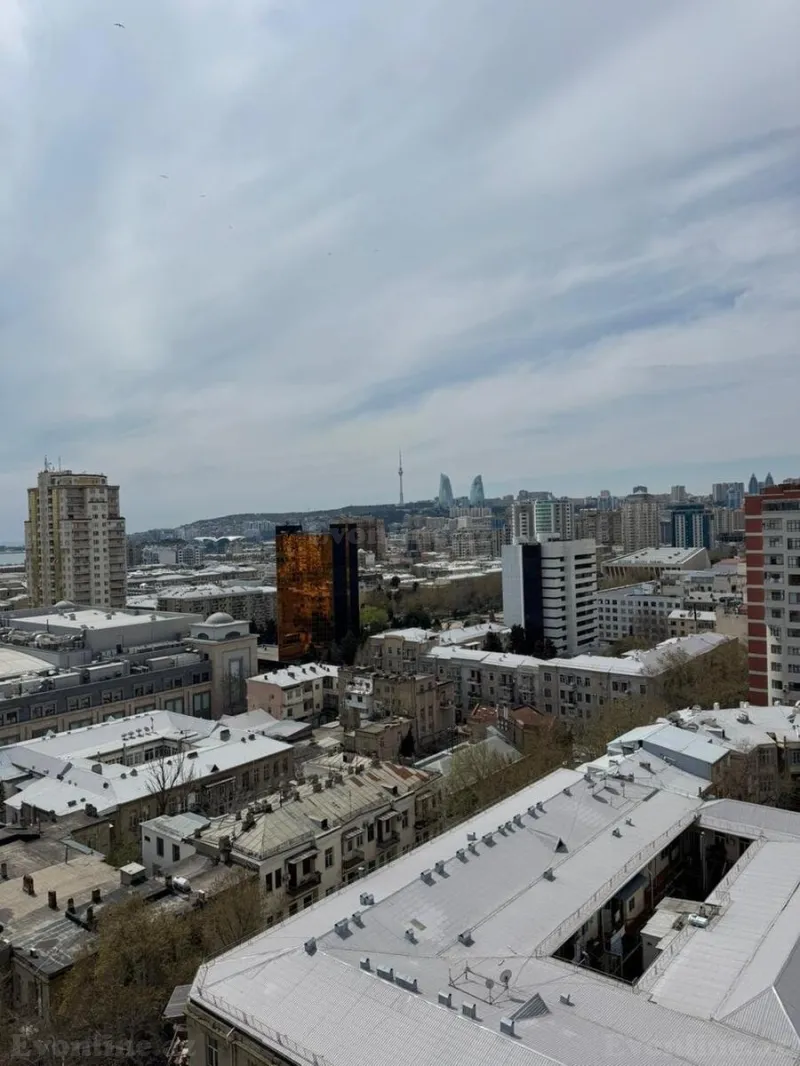 Satılır 3 otaqlı Mənzil Yeni tikili 100 m² 28 May m. - şəkil 3