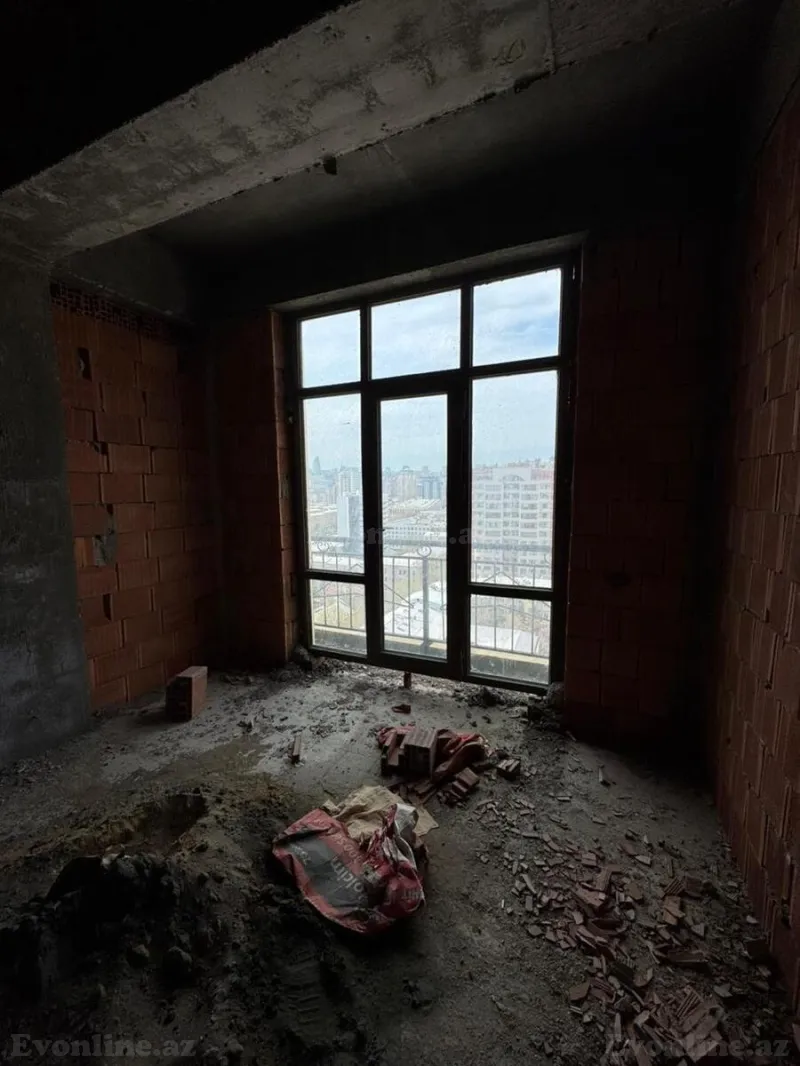 Satılır 3 otaqlı Mənzil Yeni tikili 100 m² 28 May m. - şəkil 7