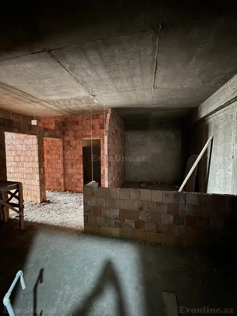 Satılır 3 otaqlı Mənzil Yeni tikili 100 m² 28 May m. - şəkil 8