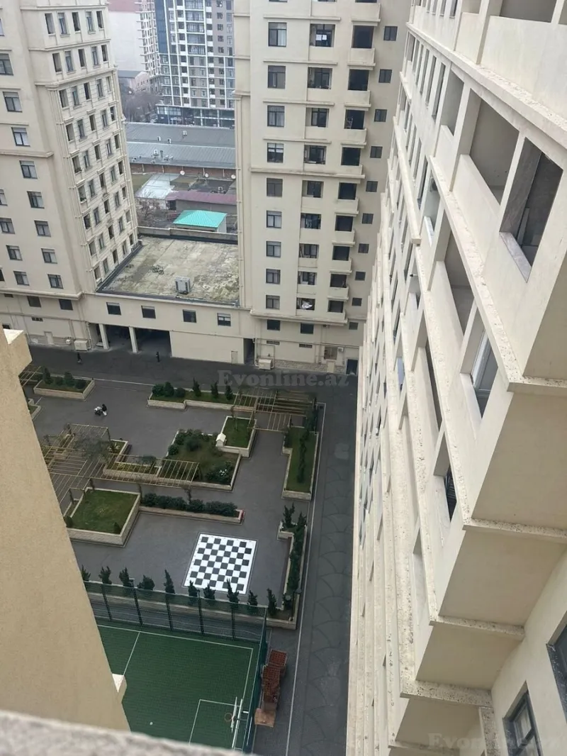 Satılır 2 otaqlı Mənzil Yeni tikili 85 m² 28 May m. - şəkil 2