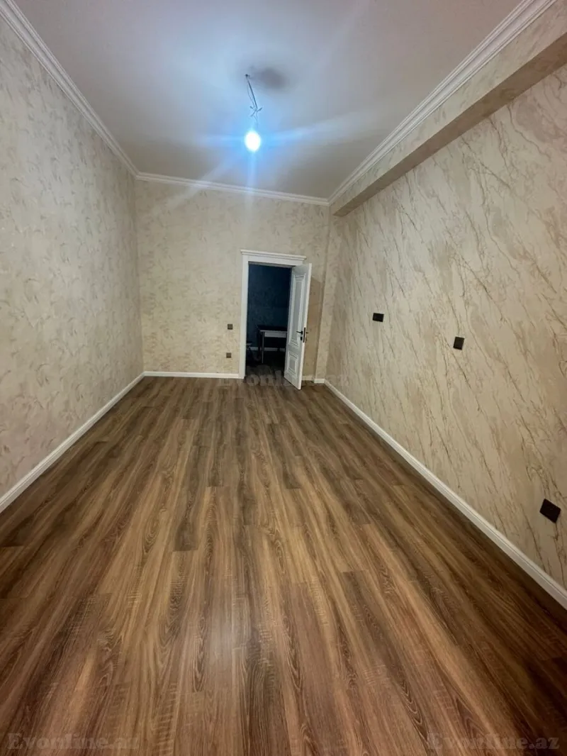 Satılır 2 otaqlı Mənzil Yeni tikili 85 m² 28 May m. - şəkil 5
