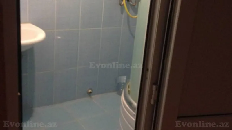 Kirayə verilir 4 otaqlı Mənzil Köhnə tikili 90 m² Sabunçu r. - şəkil 3