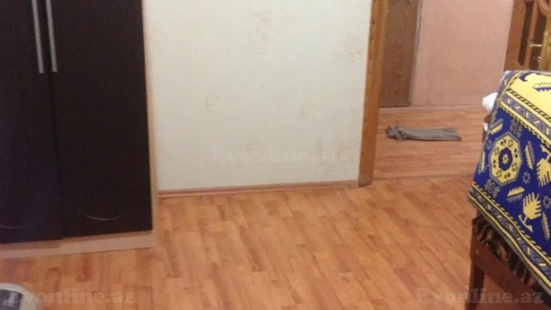 Kirayə verilir 4 otaqlı Mənzil Köhnə tikili 90 m² Sabunçu r. - şəkil 4