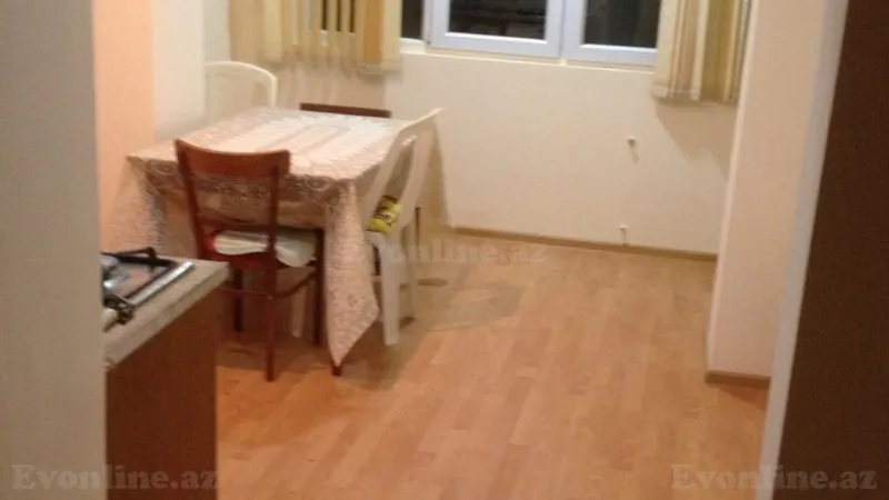 Kirayə verilir 4 otaqlı Mənzil Köhnə tikili 90 m² Sabunçu r. - şəkil 10