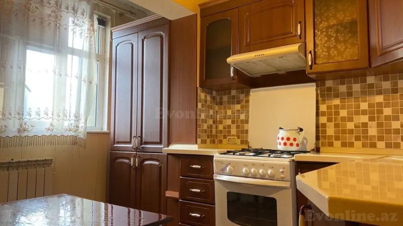 Kirayə verilir 2 otaqlı Mənzil Köhnə tikili 60 m² Yasamal - şəkil 7