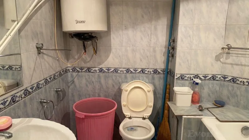 Kirayə verilir 2 otaqlı Mənzil Köhnə tikili 60 m² Yasamal - şəkil 9