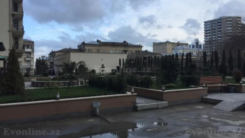 Satılır 3 otaqlı Mənzil Yeni tikili 163.3 m² Elmlər Akademiyası m. - şəkil 4