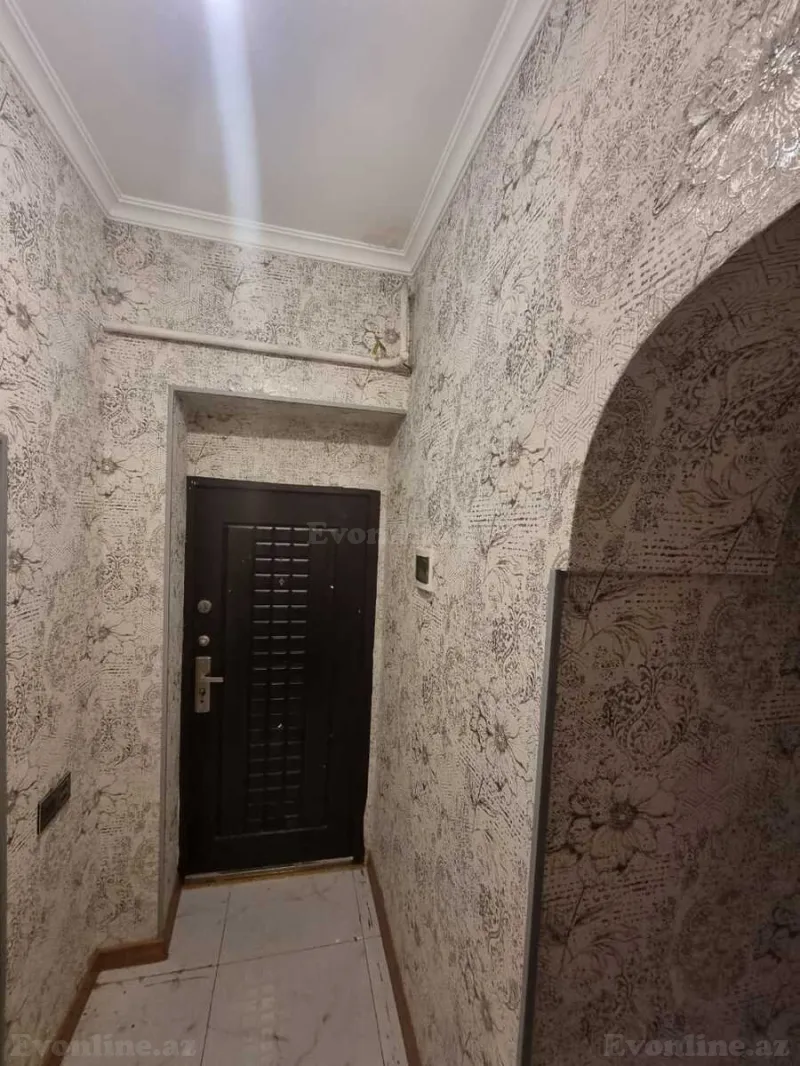 Satılır 3 otaqlı Mənzil Köhnə tikili 75 m² Nərimanov r. - şəkil 8