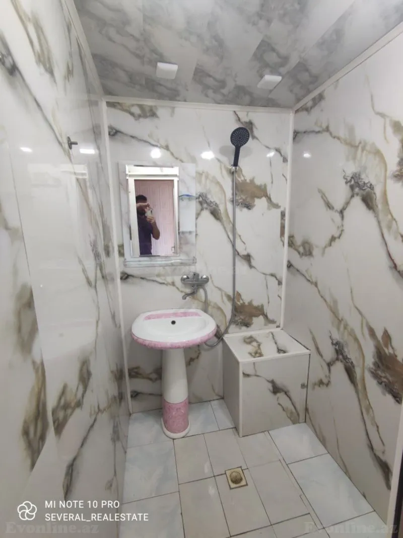 Kirayə verilir 3 otaqlı Mənzil Köhnə tikili 80 m² Neftçilər m. - şəkil 14