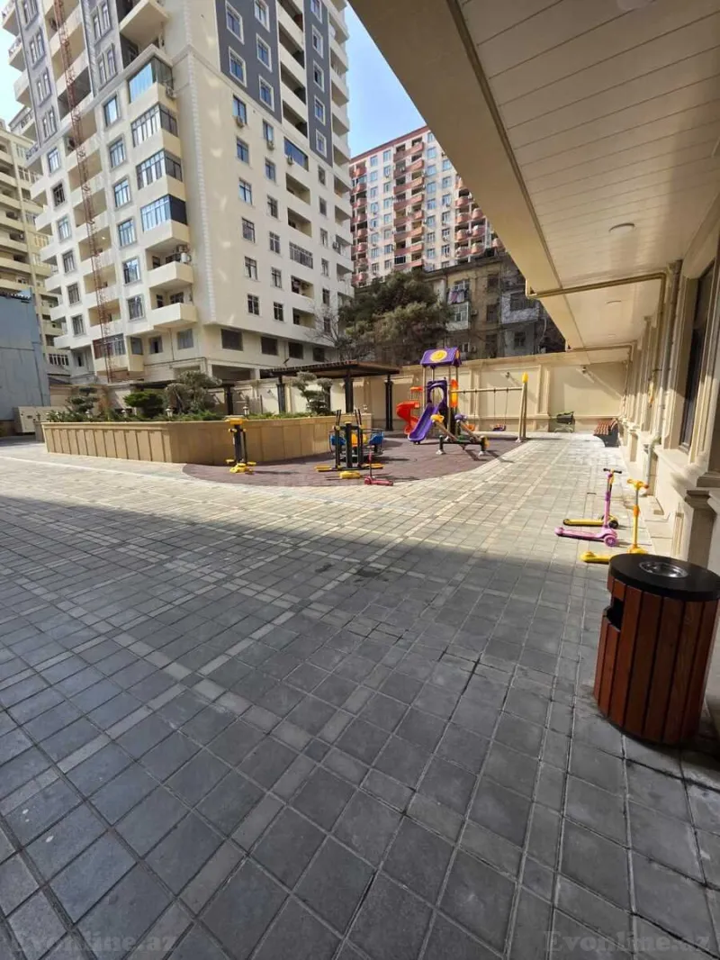 Satılır 3 otaqlı Mənzil Yeni tikili 153 m² Nəriman Nərimanov m.