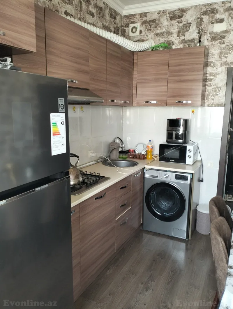 Satılır 1 otaqlı Mənzil Yeni tikili 40 m² Yeni Yasamal - şəkil 2