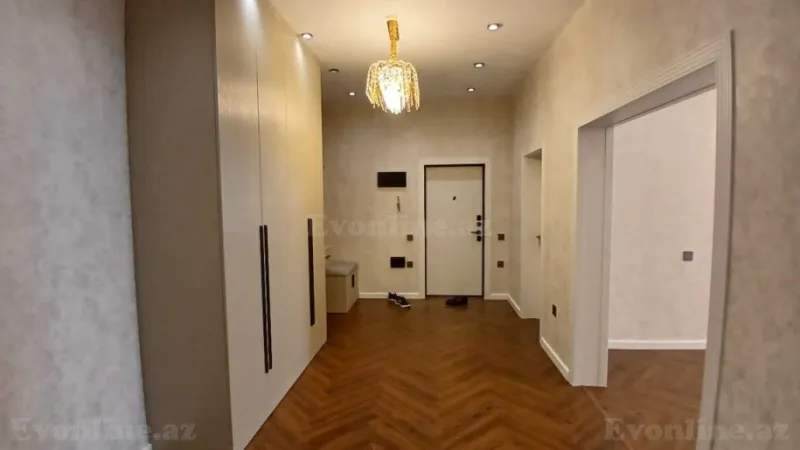 Satılır 3 otaqlı Mənzil Yeni tikili 139 m² Neftçilər m. - şəkil 2