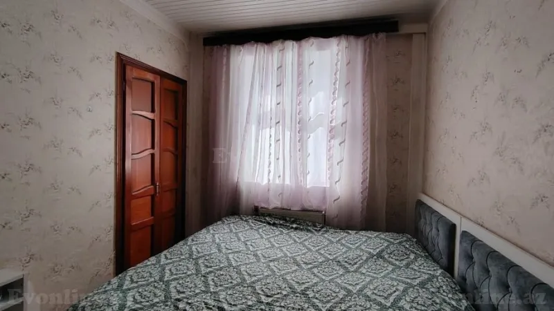 Satılır 3 otaqlı Mənzil Köhnə tikili 75 m² Sabunçu r. - şəkil 5