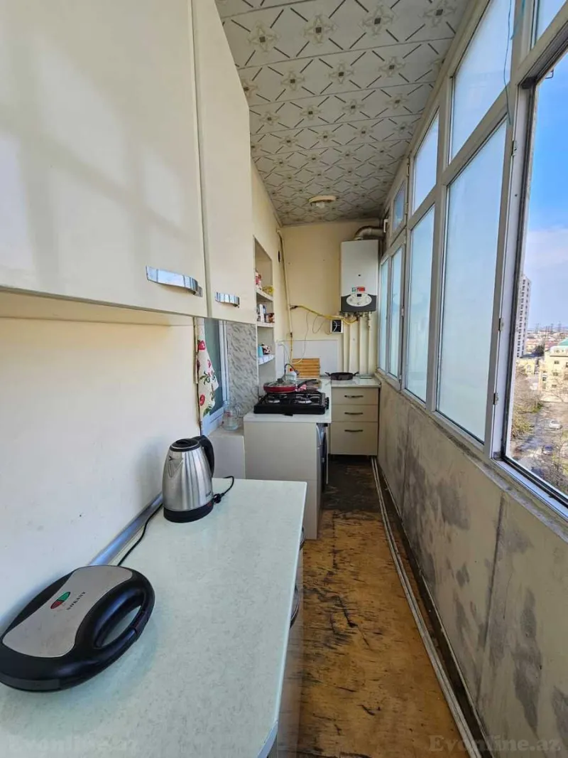 Satılır 3 otaqlı Mənzil Köhnə tikili 70 m² 8-ci mikrorayon - şəkil 9