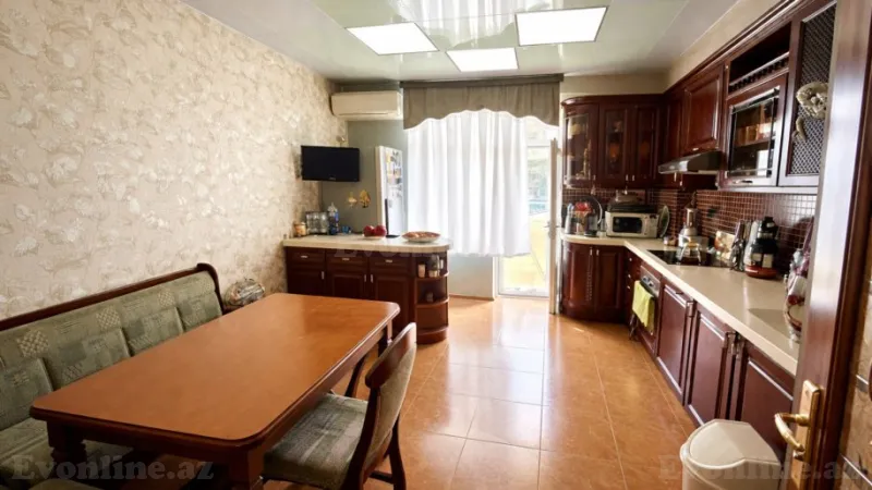 Satılır 3 otaqlı Mənzil Yeni tikili 128 m² Nərimanov r. - şəkil 5