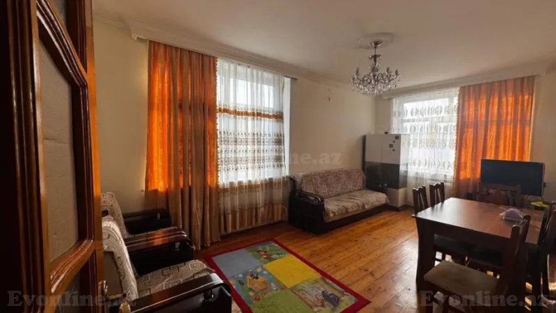 Kirayə verilir 2 otaqlı Mənzil Köhnə tikili 60 m² Həzi Aslanov m.