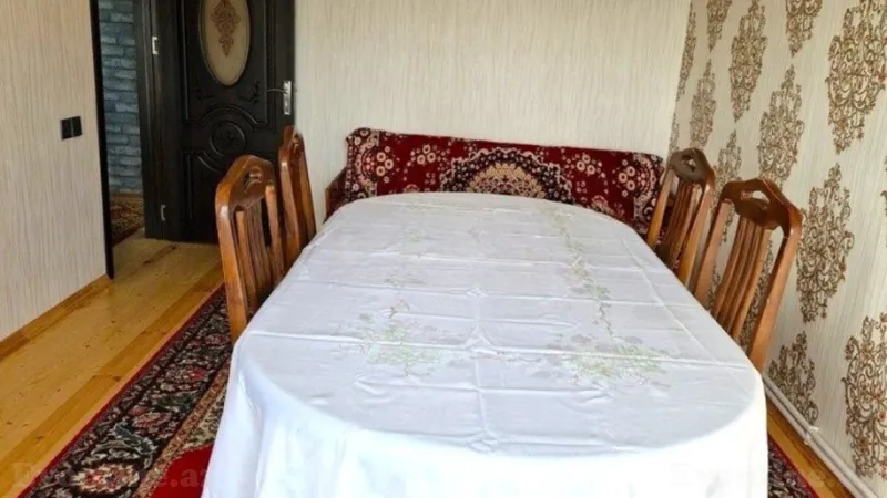 Satılır 3 otaqlı Mənzil Köhnə tikili 90 m² Əhmədli m. - şəkil 2