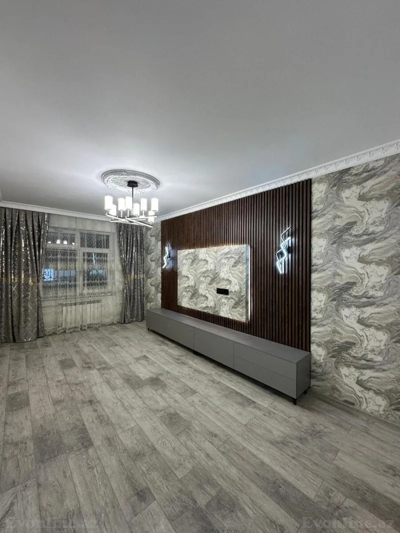 Satılır 3 otaqlı Mənzil Köhnə tikili 80 m² Xətai r. - şəkil 2