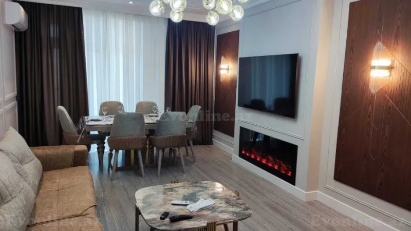 Bakı, Yasamal r., 8 Noyabr m.da 3 otaqlı mənzil satılır