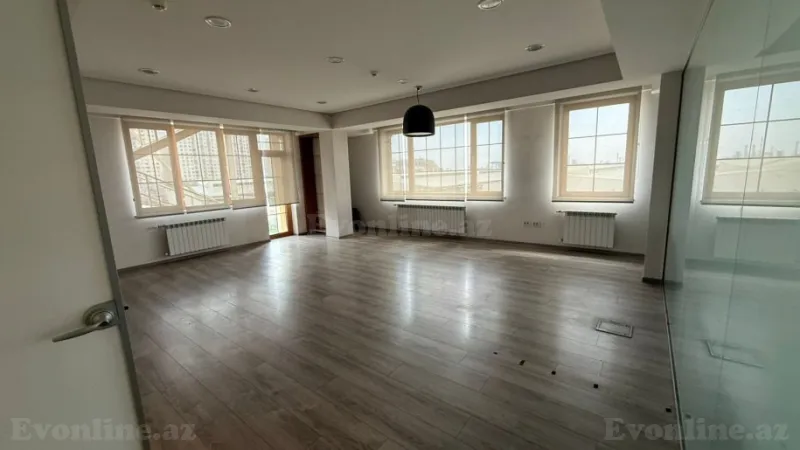 Kirayə verilir Ofis 490 m² Qara Qarayev m. - şəkil 2