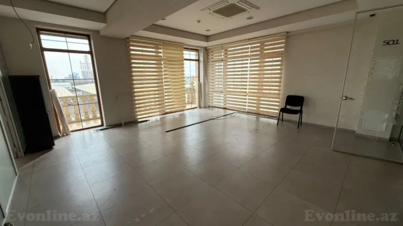 Kirayə verilir Ofis 490 m² Qara Qarayev m. - şəkil 3
