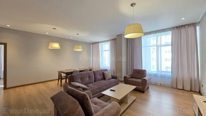 Kirayə verilir 4 otaqlı Mənzil Yeni tikili 180 m² Xətai m. - şəkil 2