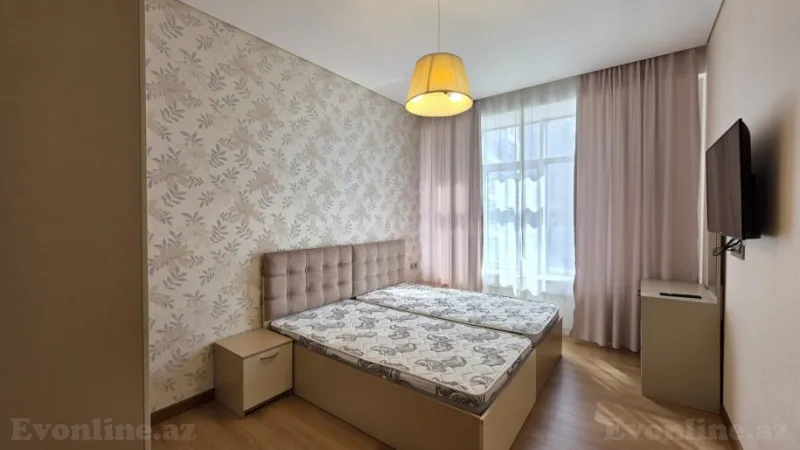 Kirayə verilir 4 otaqlı Mənzil Yeni tikili 180 m² Xətai m. - şəkil 10