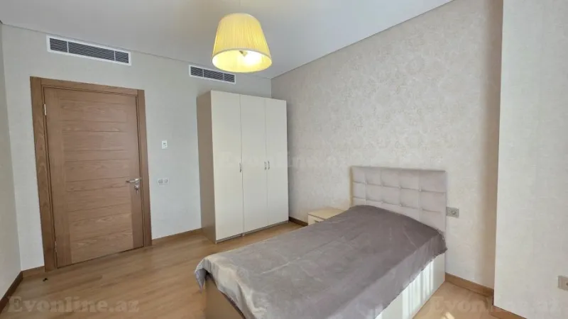 Kirayə verilir 4 otaqlı Mənzil Yeni tikili 180 m² Xətai m. - şəkil 16