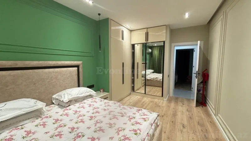 Satılır 5 otaqlı Mənzil Köhnə tikili 120 m² Yeni Yasamal - şəkil 8